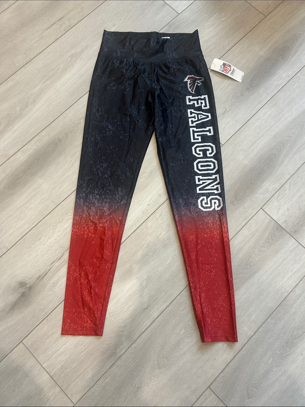 NFL Falcons Black to Red Gradient Leggings with Team Logo NWT